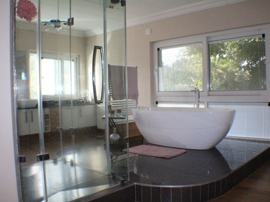4 Bedroom Property for Sale in Parys Free State